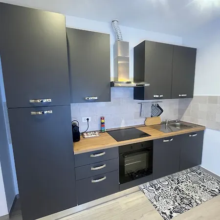 Appartamento Luxury Basefco - Vicino Aeroporto E Mare *